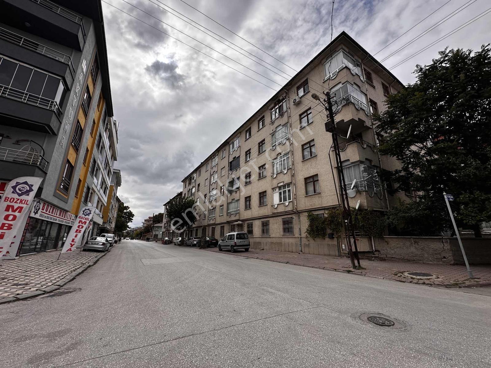 Keçeciler Mh Araplar Cd Satılık 4+1 Arakat Hazır Kiracılı Daire — fotoğraf 27