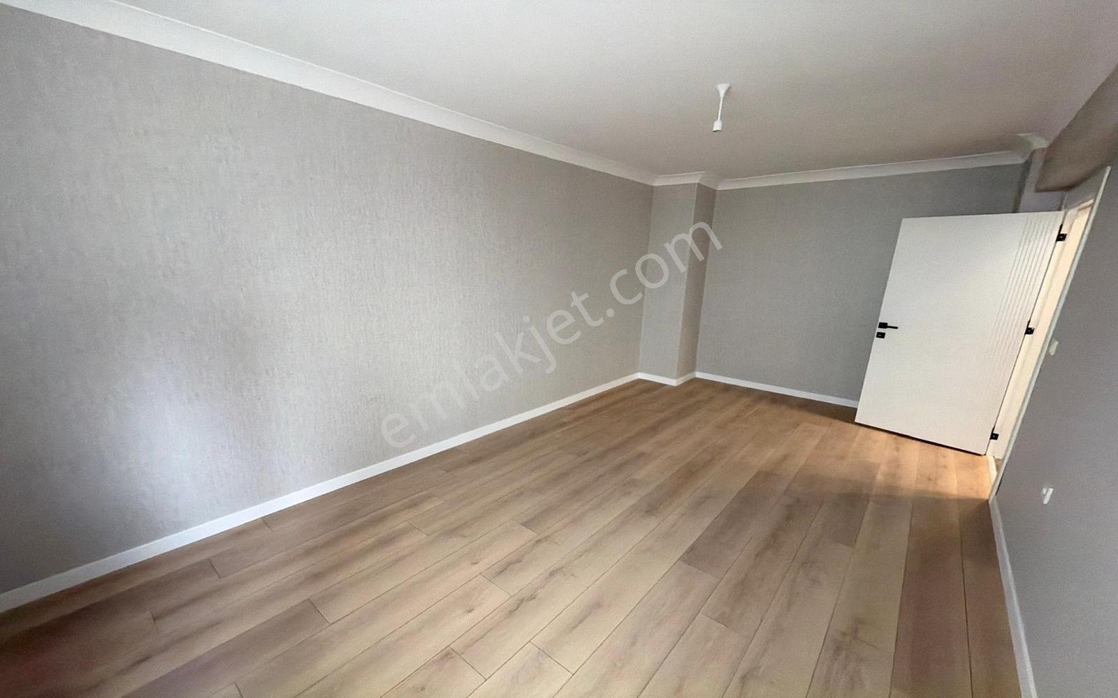 Yenikent Emlak'tan Okul Hastane Yakını 2+1 Satılık Daire — fotoğraf 32