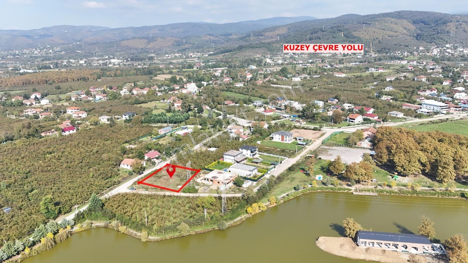 Kw Metsa'dan Muncurlu Gölet Yanında 1038 M² Köşe Satılık Arsa — fotoğraf 5
