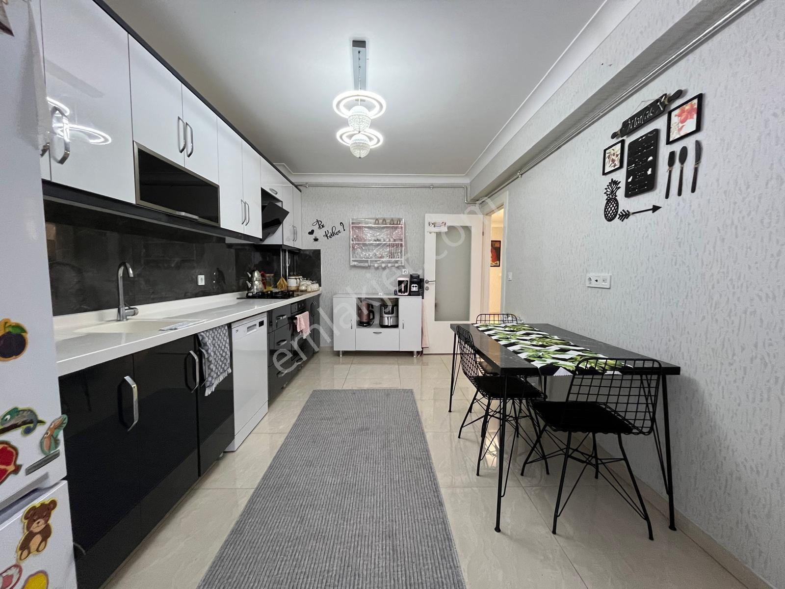 Ara Kat Avantajlı, 3+1 Ebeveyn Banyolu, Modern Yapılı Daire !!!! — fotoğraf 2