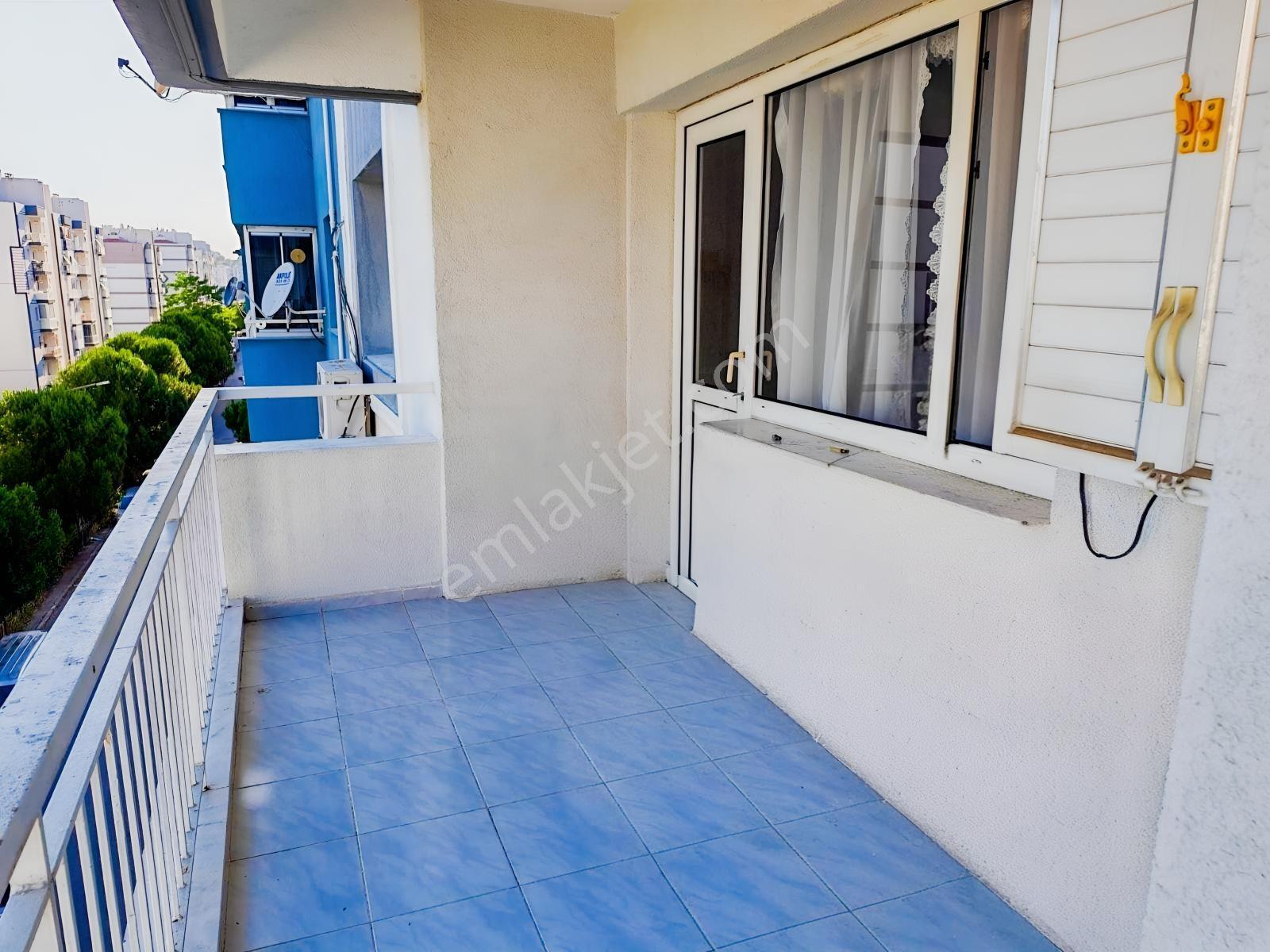 Yakakent Güzeltepe'de 3+1 Satılık Daire — fotoğraf 9