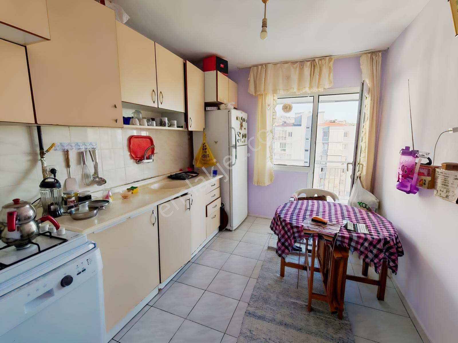 Yakakent Güzeltepe'de 3+1 Satılık Daire — fotoğraf 13