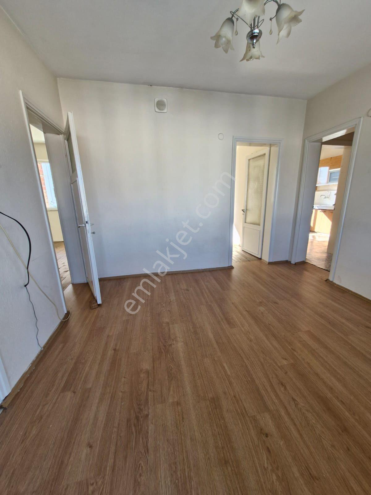 Aydın Nazilli Aydoğdu Mahallesi Satılık 2+1 Teraslı Daire — fotoğraf 2