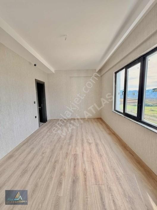 Gökdelenler Bölgesinde Satılık Lüks Daire — fotoğraf 5