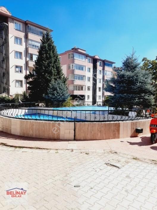 Beşyüzevler Sitesinde Aile Yaşamına Uygun Geniş Ferah 3+1 — fotoğraf 31