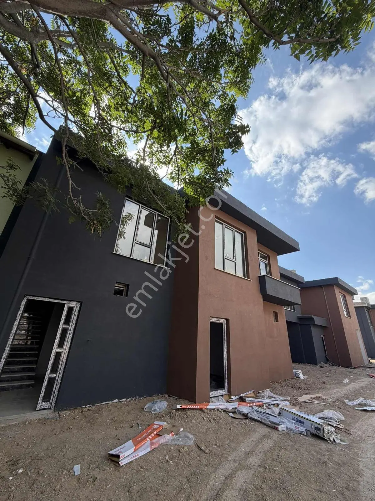 Meram Lalebahçe'de Satılık 4+1 Daire (hatip Caddesine Cephe) — fotoğraf 3