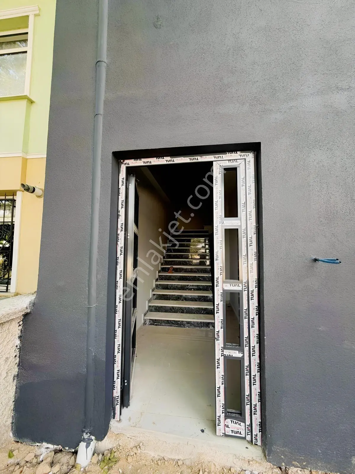 Meram Lalebahçe'de Satılık 4+1 Daire (hatip Caddesine Cephe) — fotoğraf 5