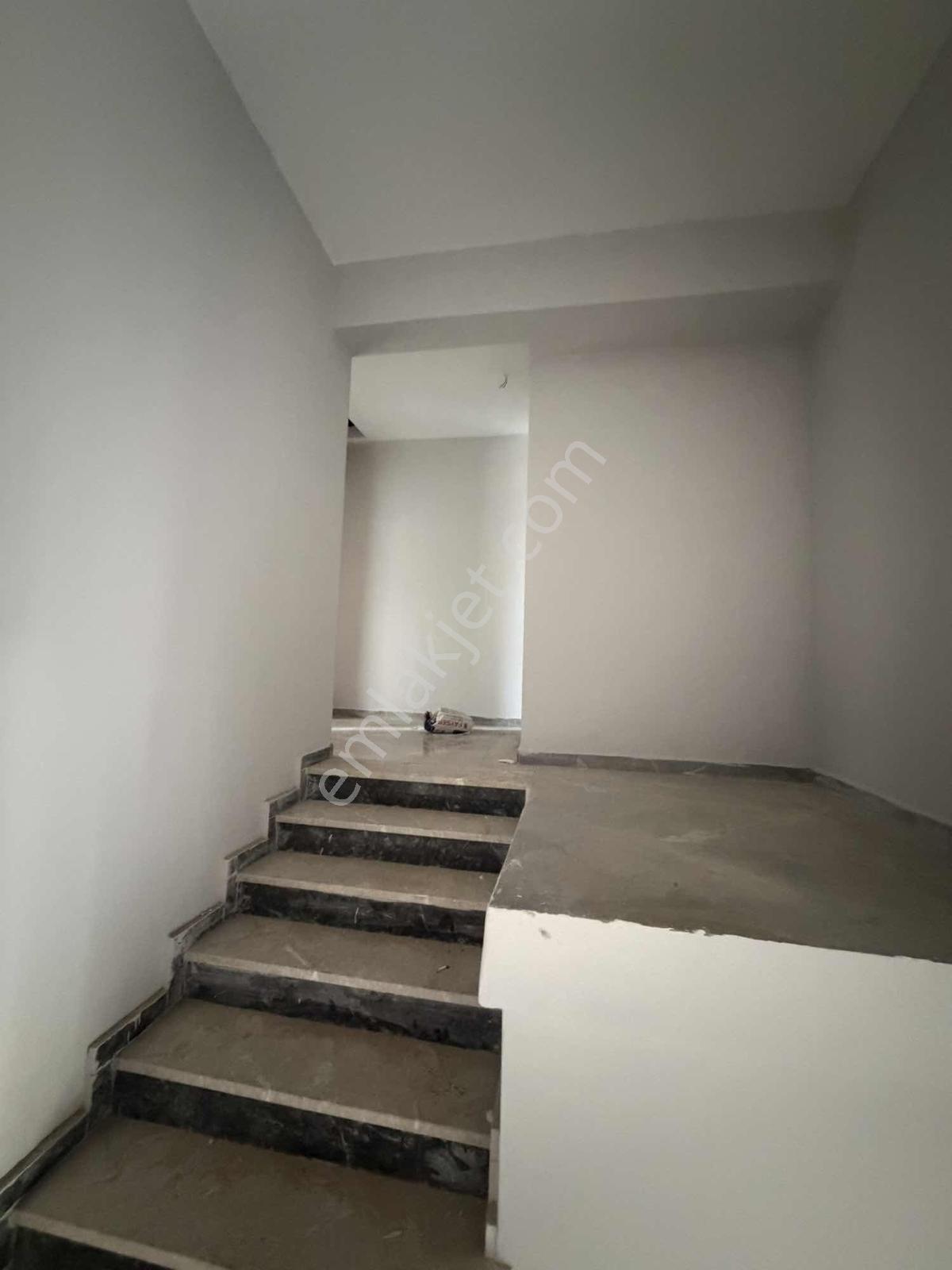 Meram Lalebahçe'de Satılık 4+1 Daire (hatip Caddesine Cephe) — fotoğraf 7