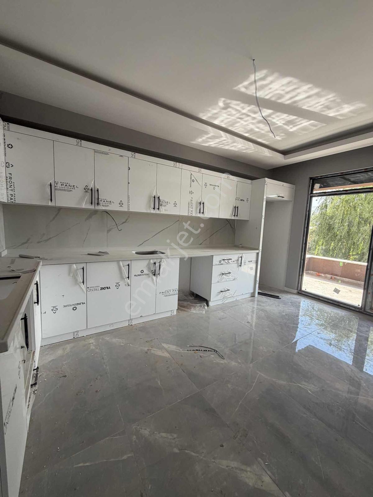Meram Lalebahçe'de Satılık 4+1 Daire (hatip Caddesine Cephe) — fotoğraf 9