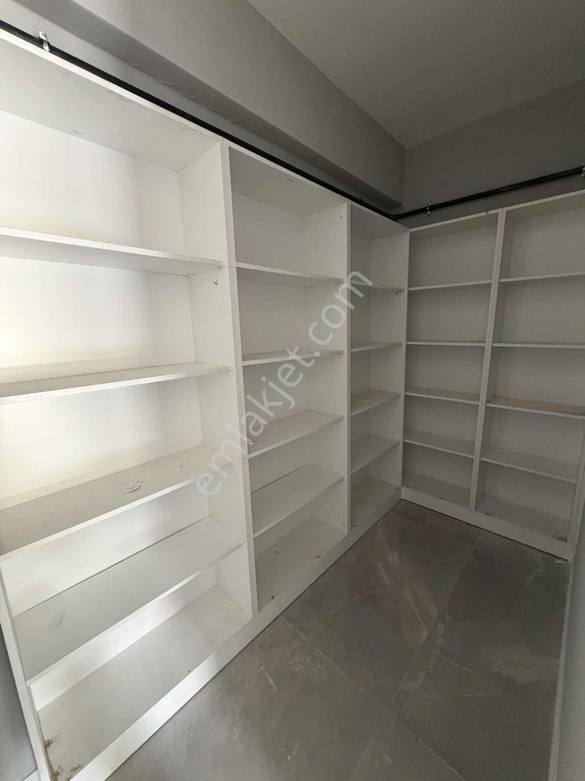 Meram Lalebahçe'de Satılık 4+1 Daire (hatip Caddesine Cephe) — fotoğraf 11