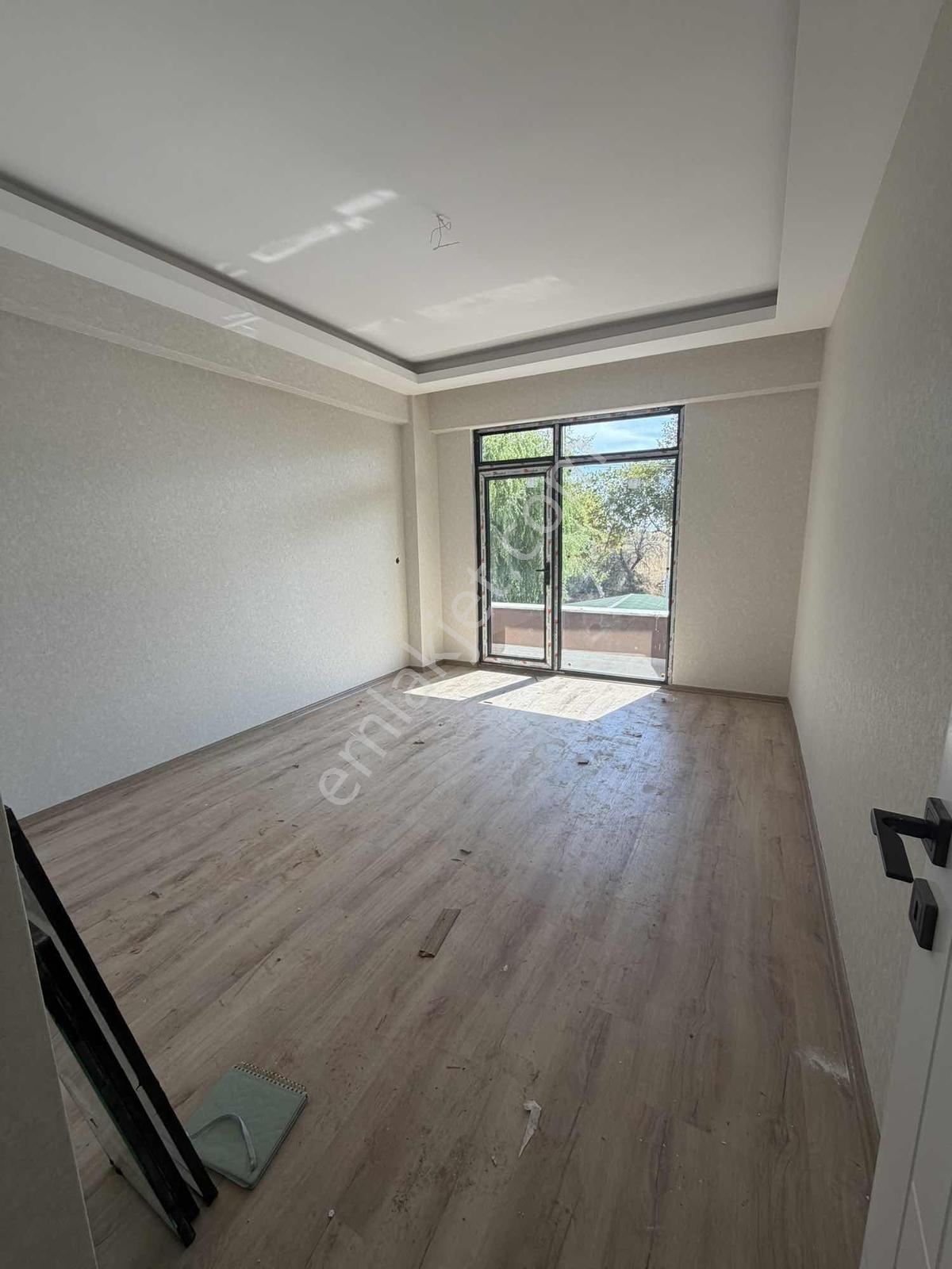 Meram Lalebahçe'de Satılık 4+1 Daire (hatip Caddesine Cephe) — fotoğraf 23