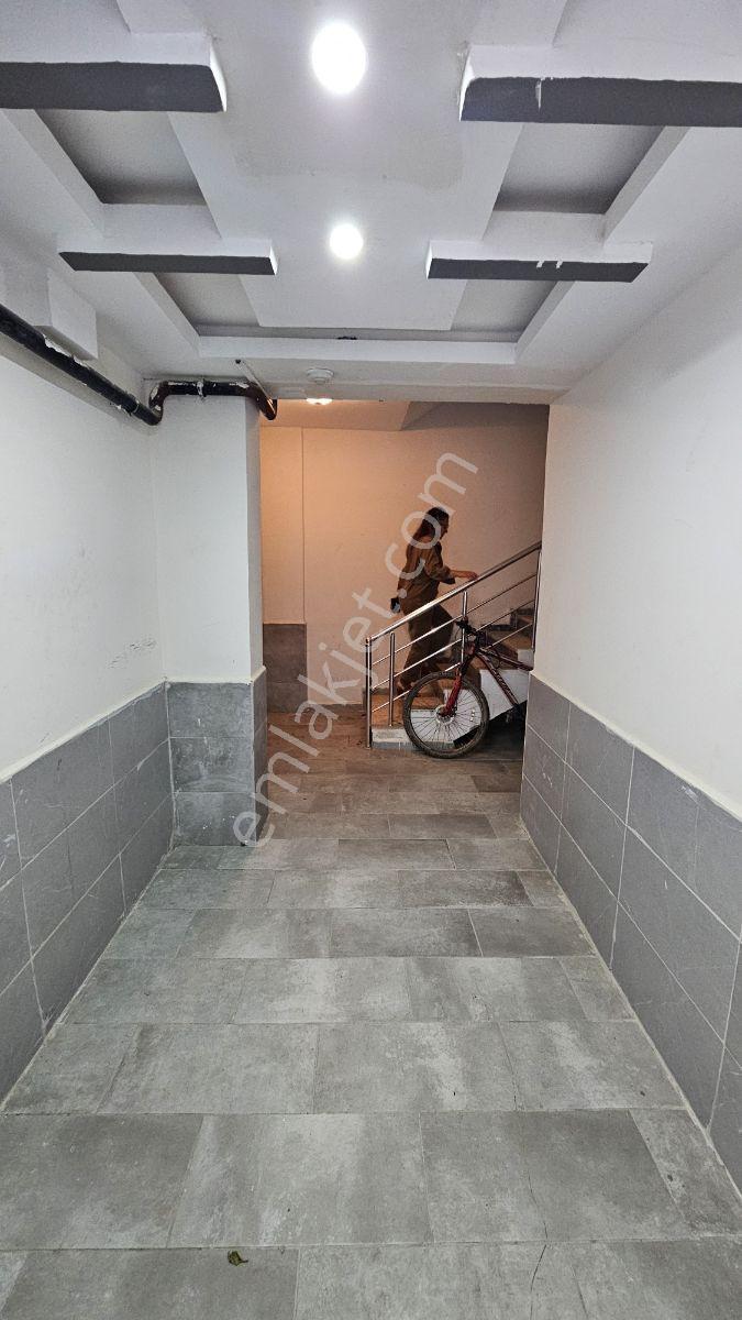 Çekmece De Ara Kat Yola Cepheli 3+1 Doğalgazlı Ferah Daire — fotoğraf 12