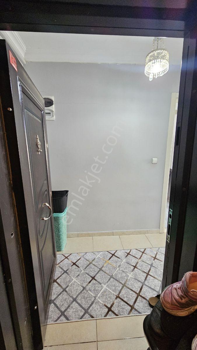 Çekmece De Ara Kat Yola Cepheli 3+1 Doğalgazlı Ferah Daire — fotoğraf 14