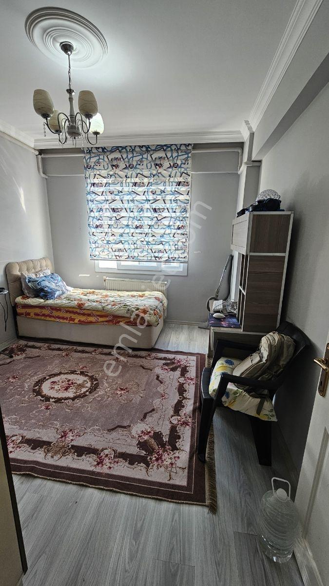 Çekmece De Ara Kat Yola Cepheli 3+1 Doğalgazlı Ferah Daire — fotoğraf 28
