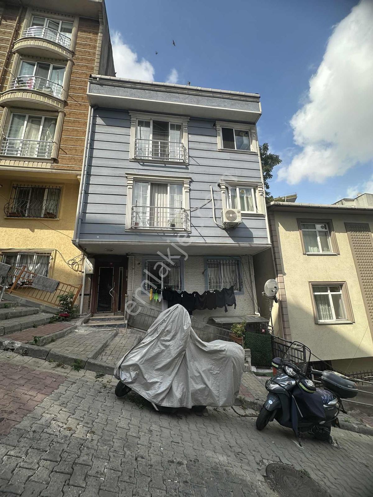 Kağıthane Hürriyyet Mah 4+1 Metro Yürüme Mesafe Satılık Dubleks