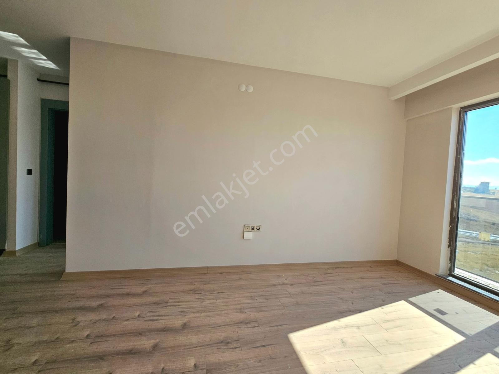 İncek Taşpınar Bağımsız Mutfak Tamamına Kredi Satılık 2+1 — fotoğraf 22