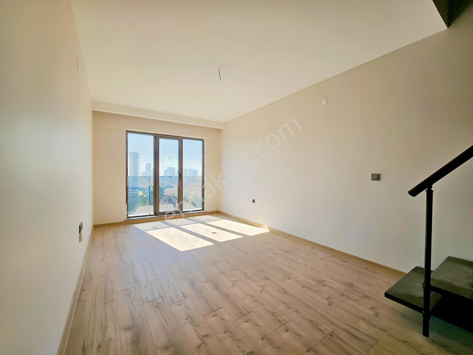 İncek Taşpınar Bağımsız Mutfak Tamamına Kredi Satılık 2+1 — fotoğraf 26