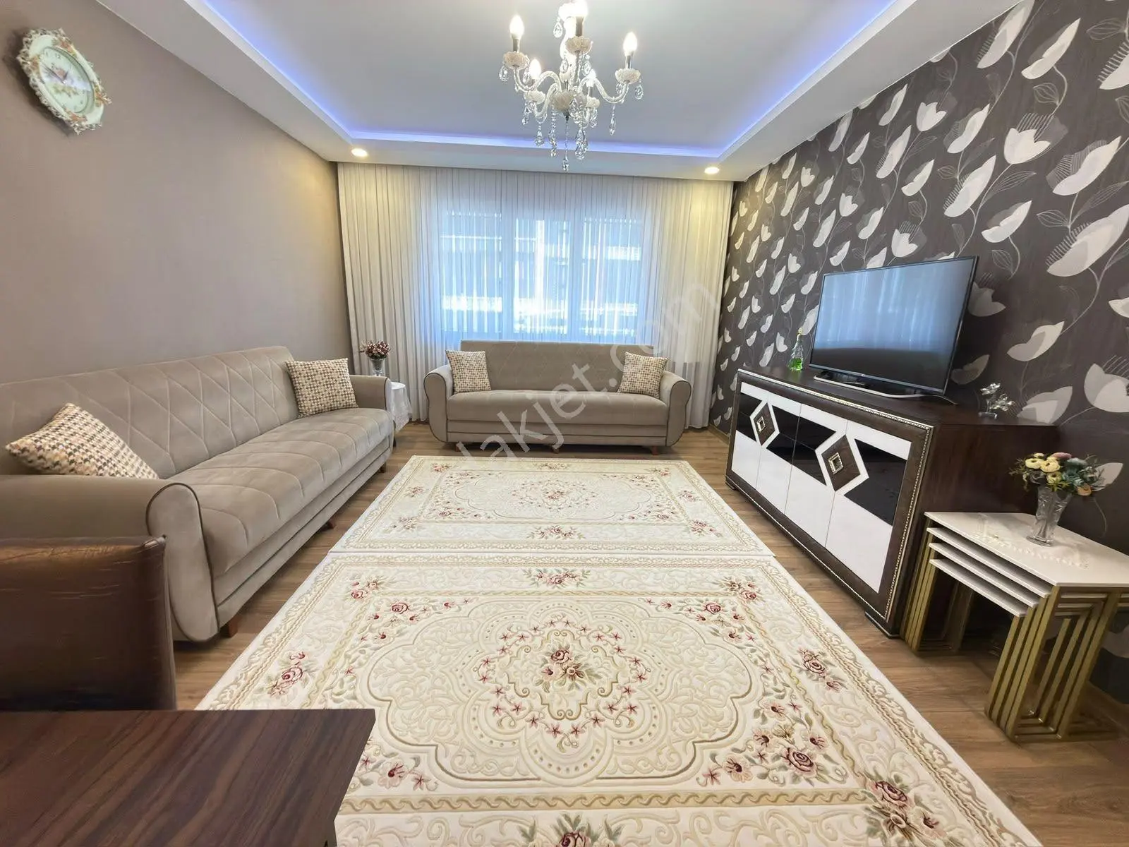 Pursaklar Merkez'de Satılık Bakımlı 3+1 Daire — fotoğraf 2