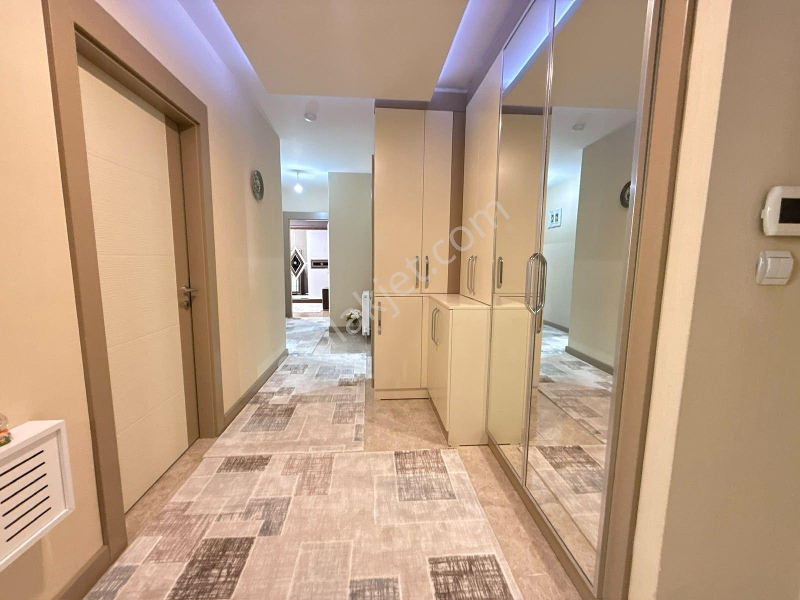 Pursaklar Merkez'de Satılık Bakımlı 3+1 Daire — fotoğraf 24