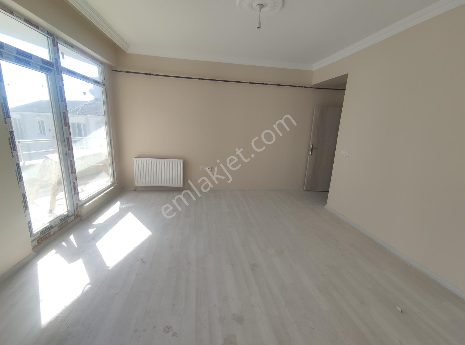 Devlet Hastanesi Civarı Ayça'dan Satılık 2+1 Arakat Daire — fotoğraf 12