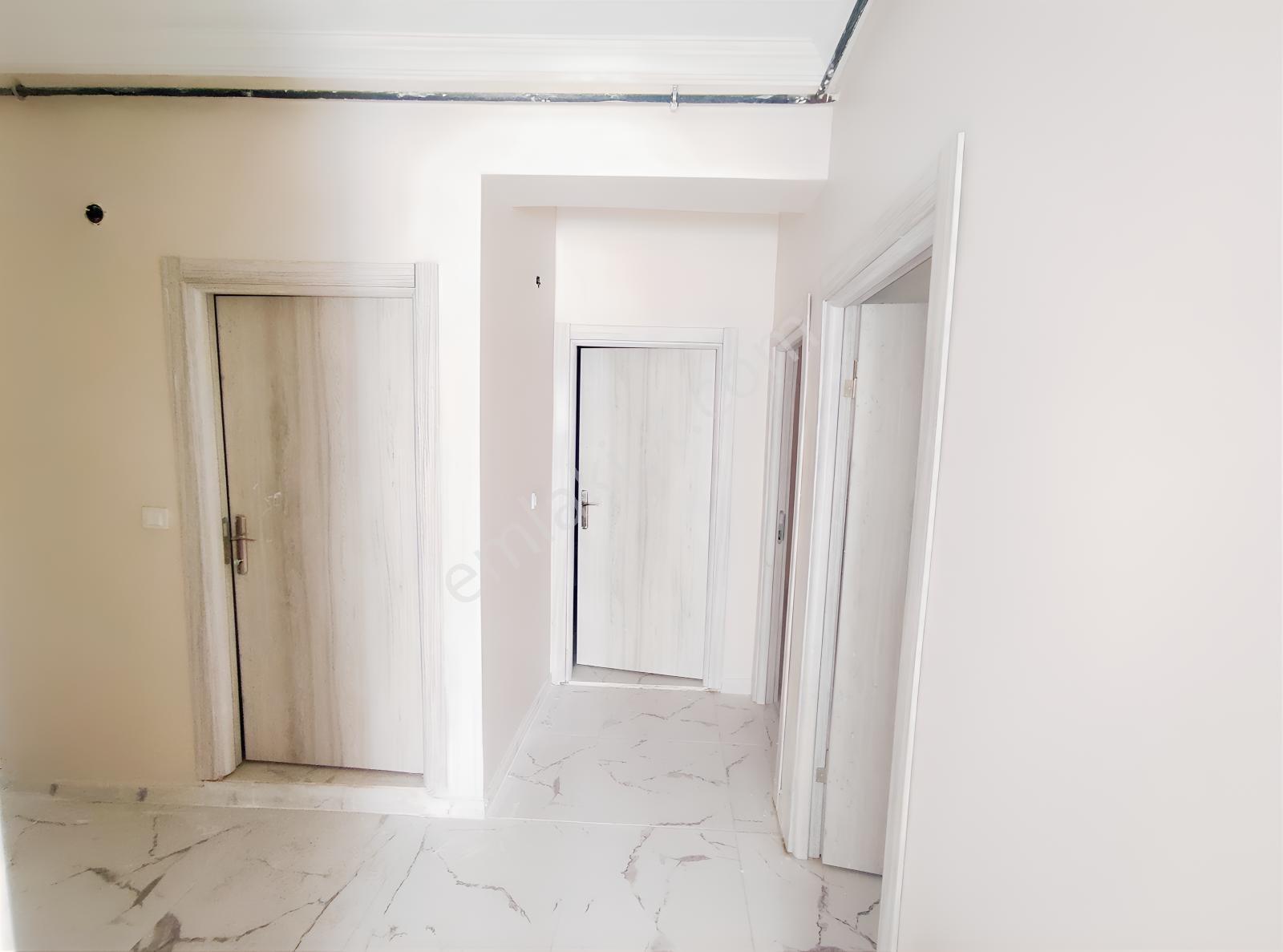 Devlet Hastanesi Civarı Ayça'dan Satılık 2+1 Arakat Daire — fotoğraf 14