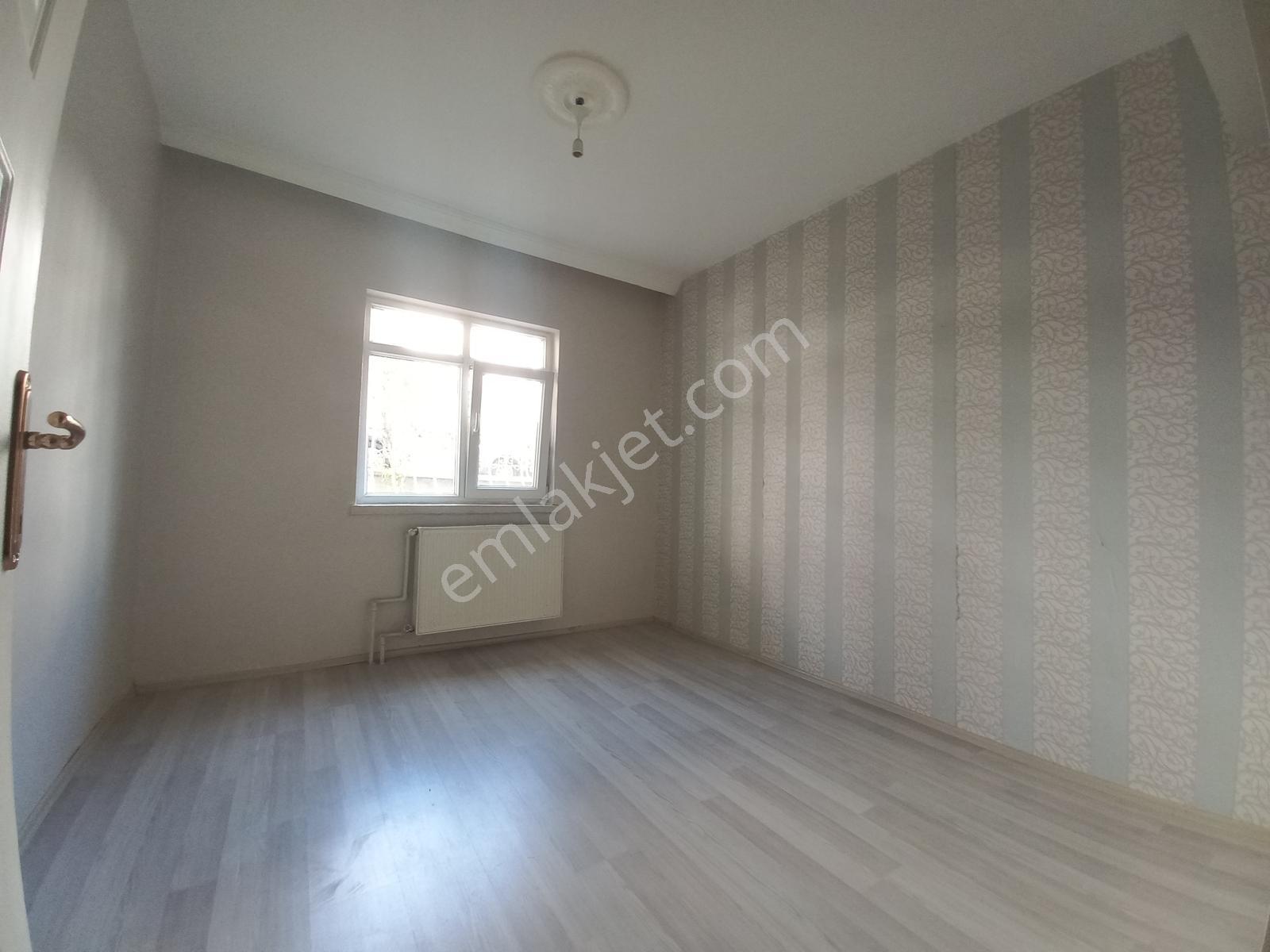 Kuzey'den Devlet Hastanesi Yakını 2+1 Giriş Kat Satılık Daire — fotoğraf 13