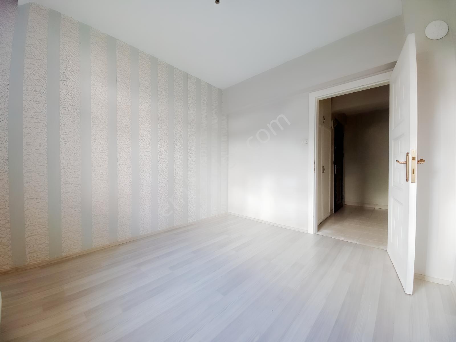 Kuzey'den Devlet Hastanesi Yakını 2+1 Giriş Kat Satılık Daire — fotoğraf 16