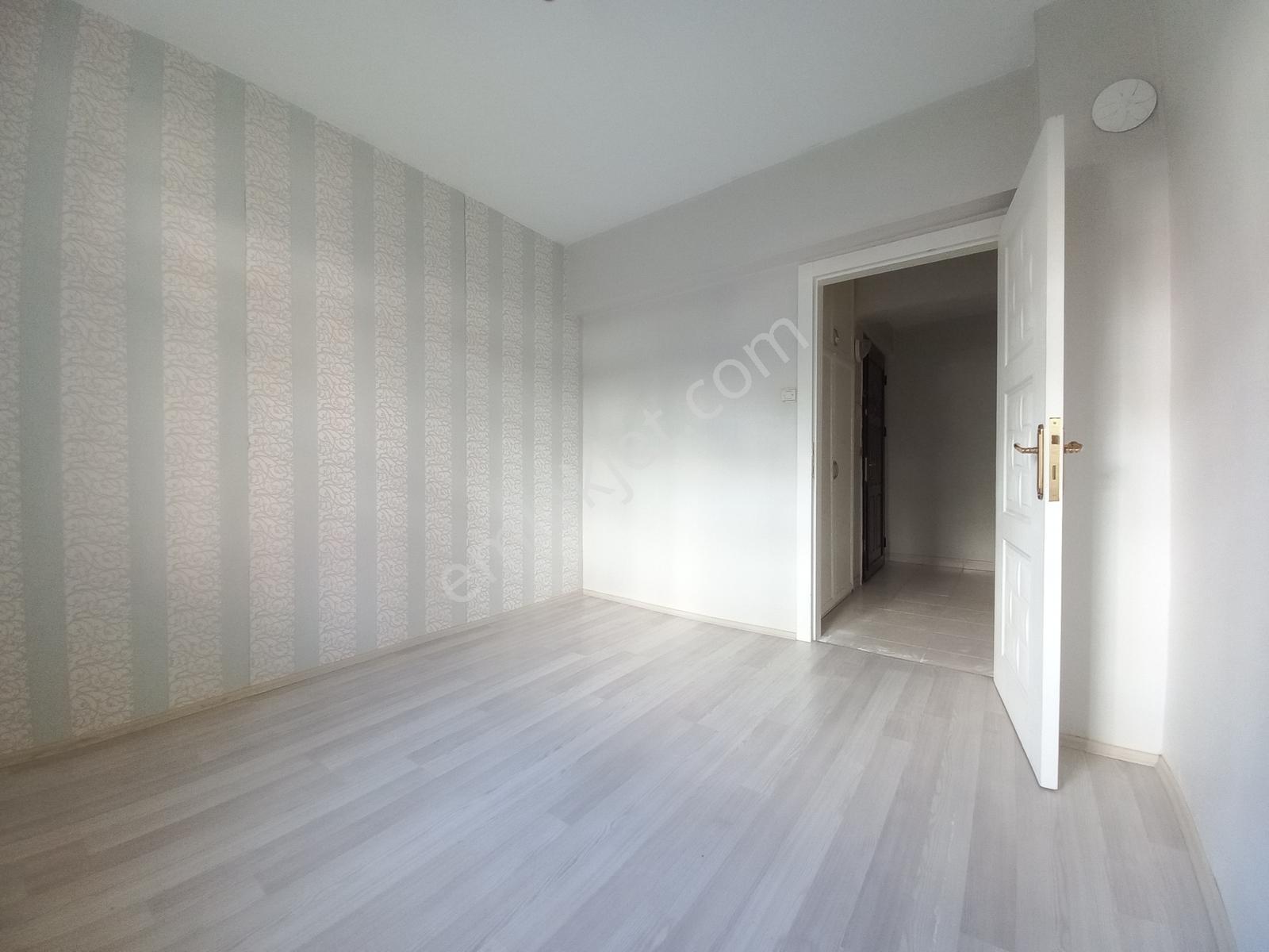 Kuzey'den Devlet Hastanesi Yakını 2+1 Giriş Kat Satılık Daire — fotoğraf 17