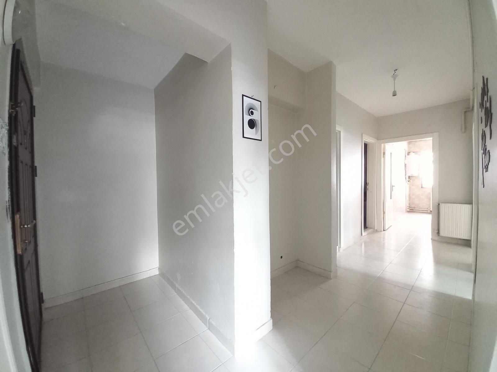 Kuzey'den Devlet Hastanesi Yakını 2+1 Giriş Kat Satılık Daire — fotoğraf 23