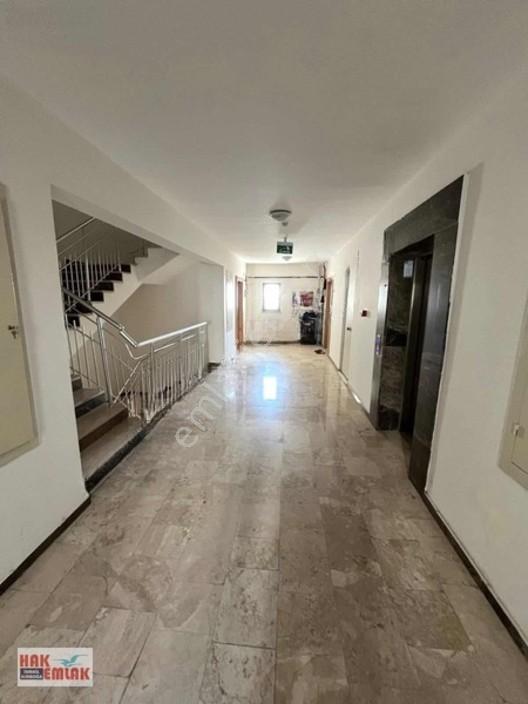Hak Emlak 'tan Boğazıçı Toki'de 2 + 1 Satılık Daıre — fotoğraf 6