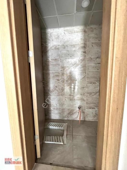 Hak Emlak 'tan Boğazıçı Toki'de 2 + 1 Satılık Daıre — fotoğraf 26