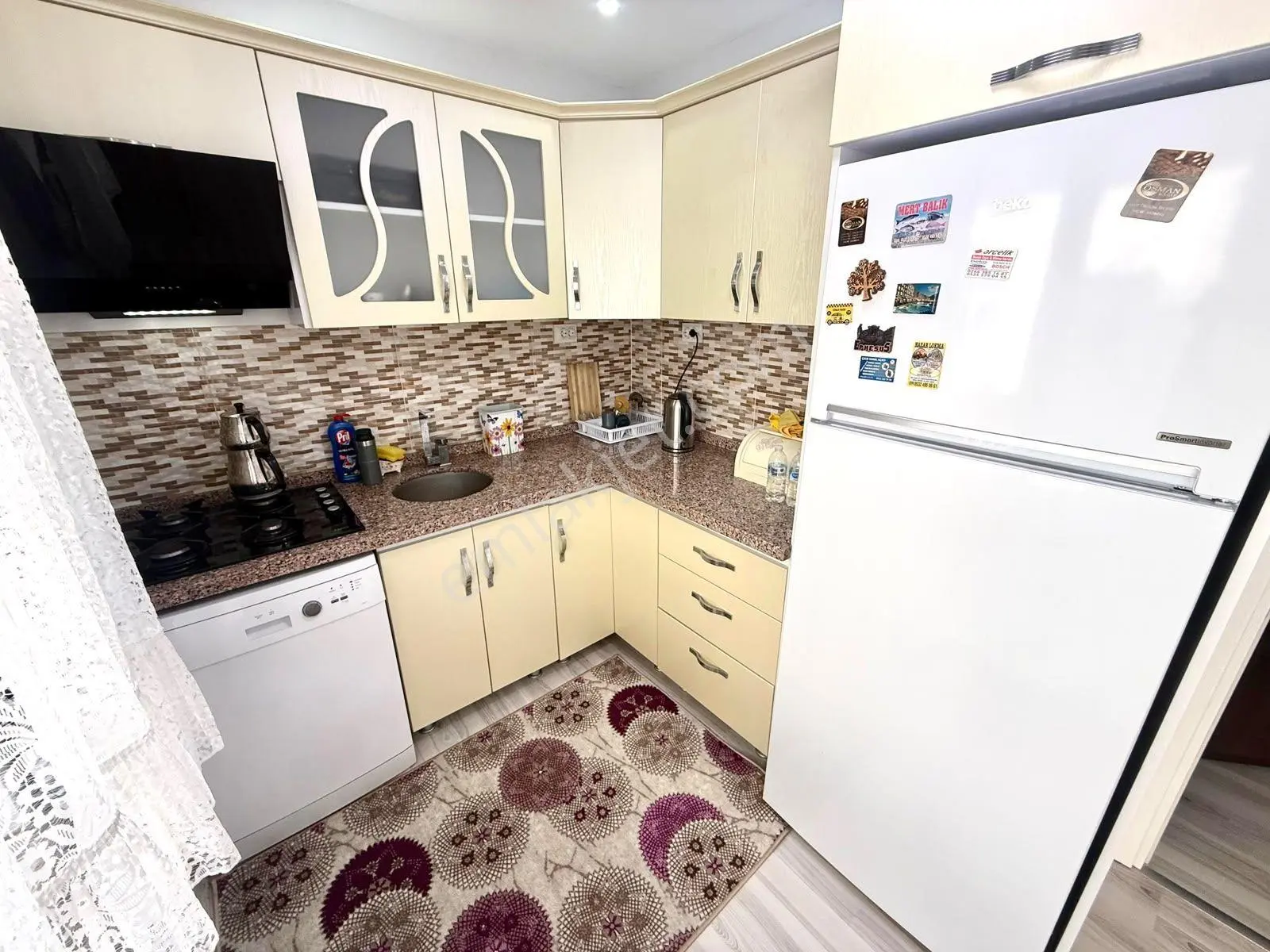 Referans'tan Akçay Merkez'den Ön Cephe Çift Balkon Kaçırılmayacak 2+1 Daire — fotoğraf 12