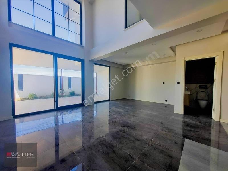 Rw Lıfe // Zincirlikuyu Mahallesinde Satılık Villa — fotoğraf 6