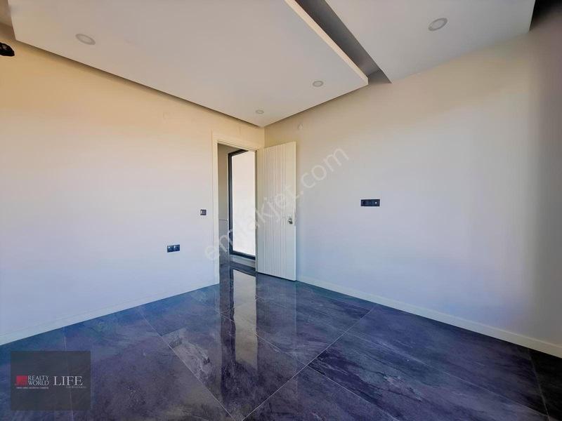 Rw Lıfe // Zincirlikuyu Mahallesinde Satılık Villa — fotoğraf 17