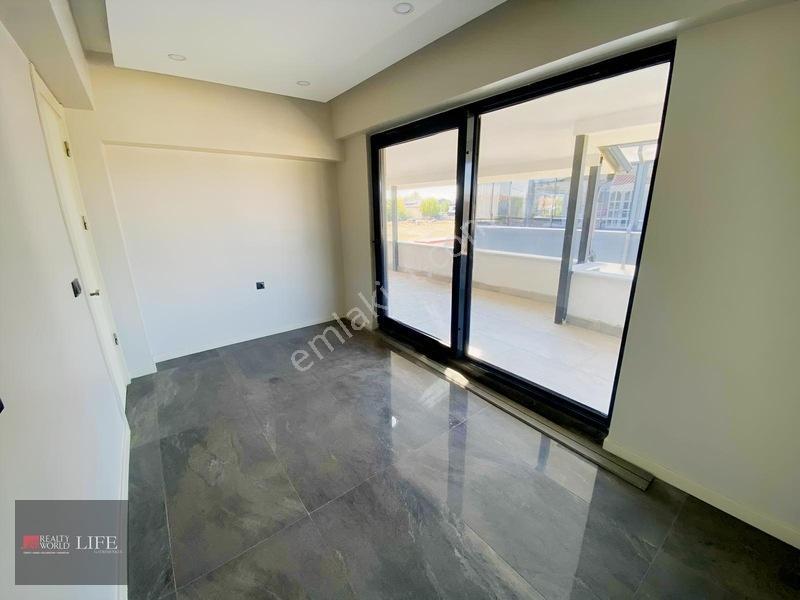 Rw Lıfe // Zincirlikuyu Mahallesinde Satılık Villa — fotoğraf 22
