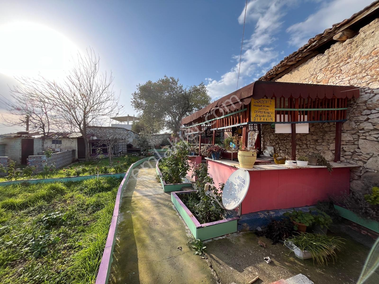 Sarıçam Köyünde Satılık Bahçeli 424 M2 Arsa İçinde Köy Evi — fotoğraf 6
