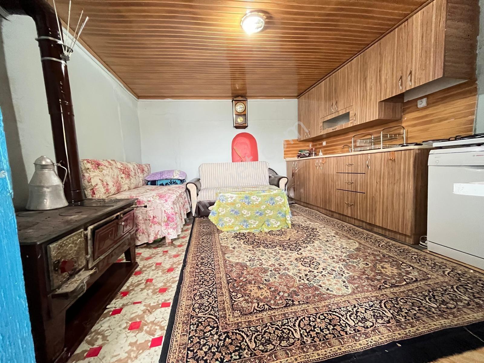 Sarıçam Köyünde Satılık Bahçeli 424 M2 Arsa İçinde Köy Evi — fotoğraf 9