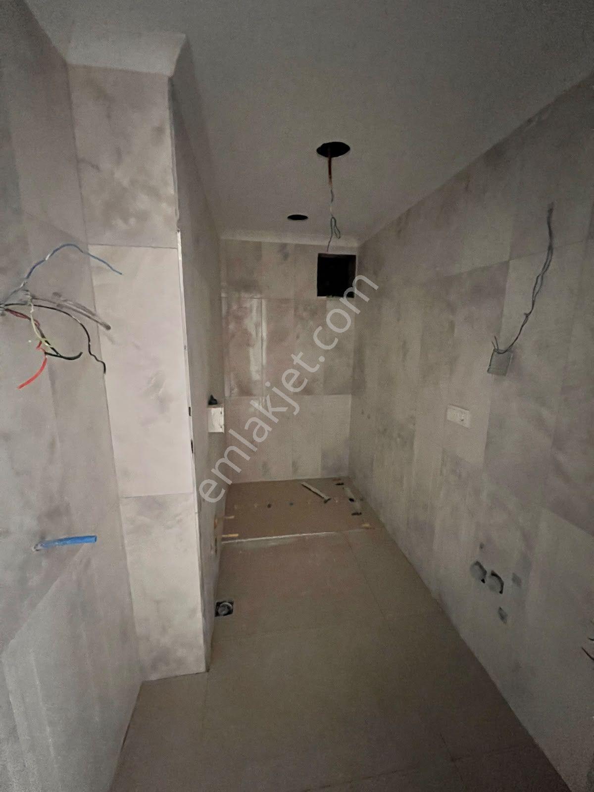 Kaçmaz'dan Altıntepe'de Merkezi Konumlu Lüx Ferah 2+1 — fotoğraf 18