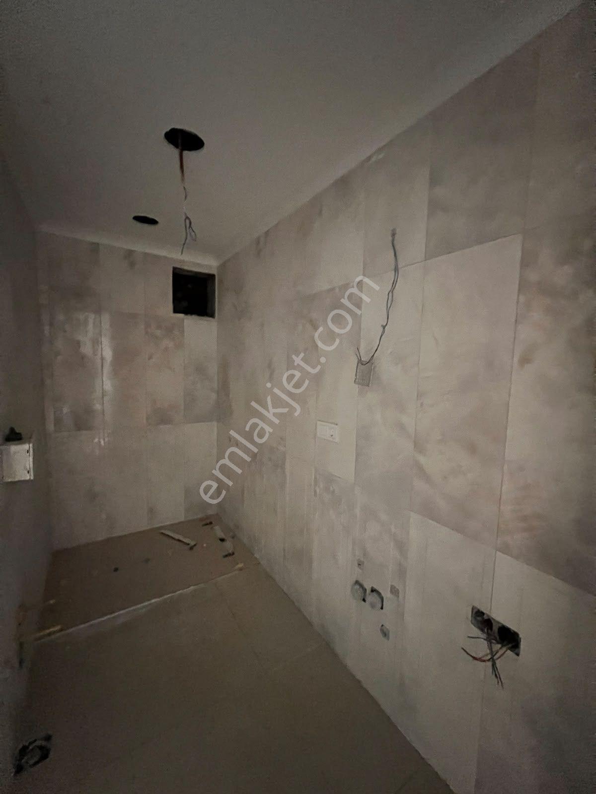 Kaçmaz'dan Altıntepe'de Merkezi Konumlu Lüx Ferah 2+1 — fotoğraf 19