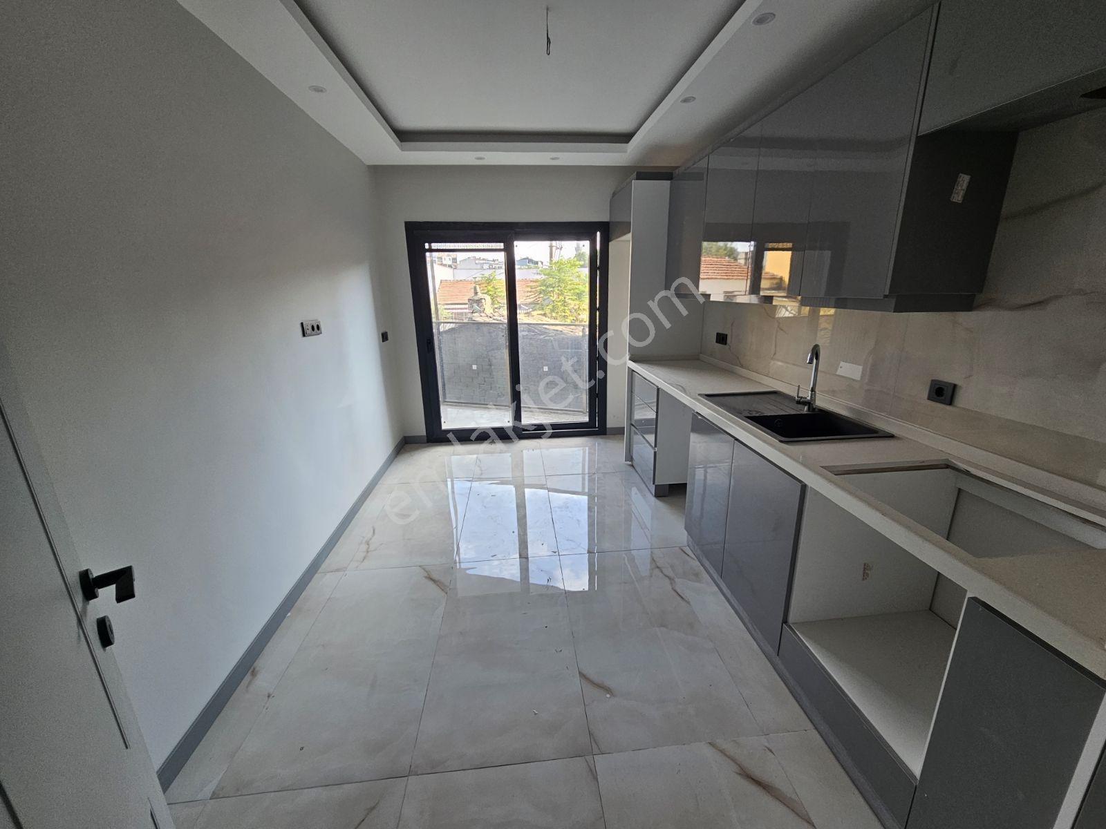 Söke Çeltikçi Mahallesinde 2+1 Geniş Ve Lüx Satılık Daire — fotoğraf 2