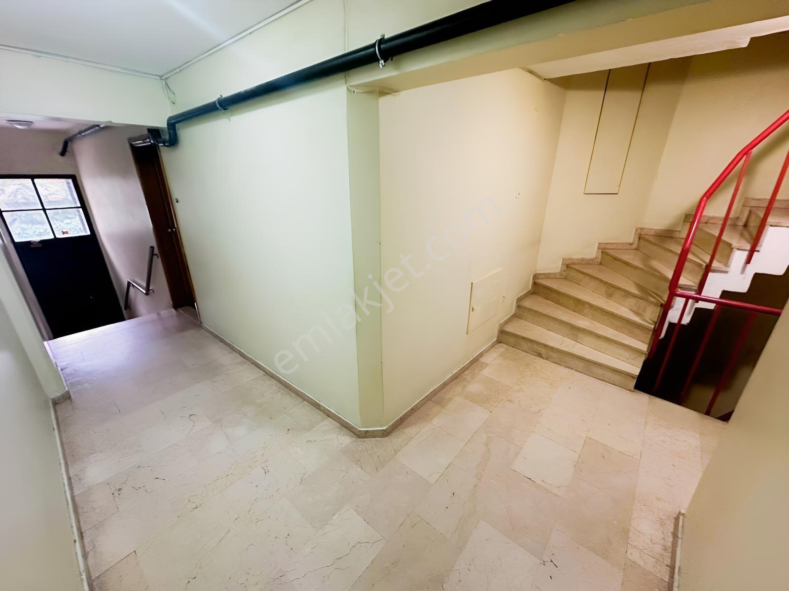 Setbaşı Kurtoğlu | Asansörlü Ara Kat 2+1 Satılık Hemen Taşın! — fotoğraf 32