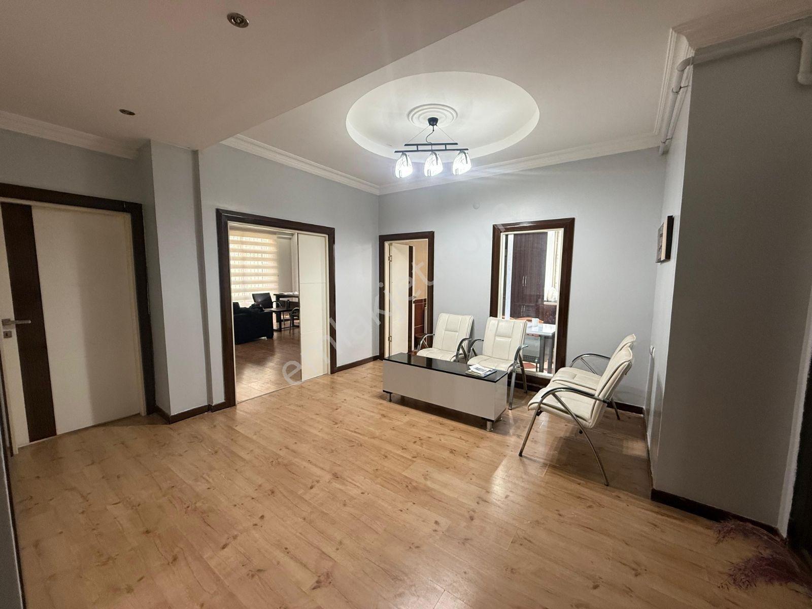 Çamlıca Diyar Life Hastanesi Civarı Acil Satılık 140m² Geniş 2+1 — fotoğraf 5