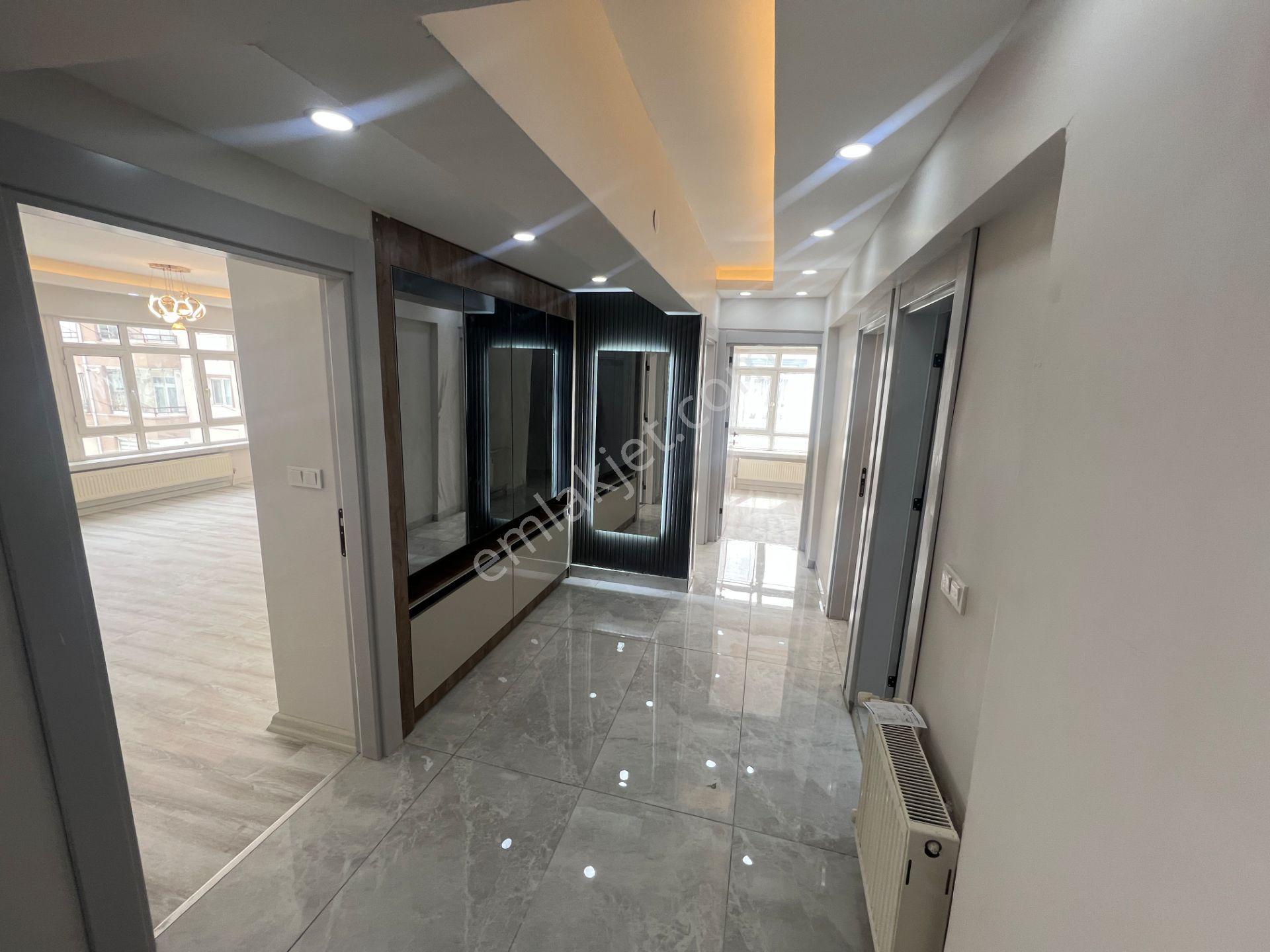 Sincan Plevne Mah Katta Salon Bagımsız Masrafsız Satılık Daire — fotoğraf 21