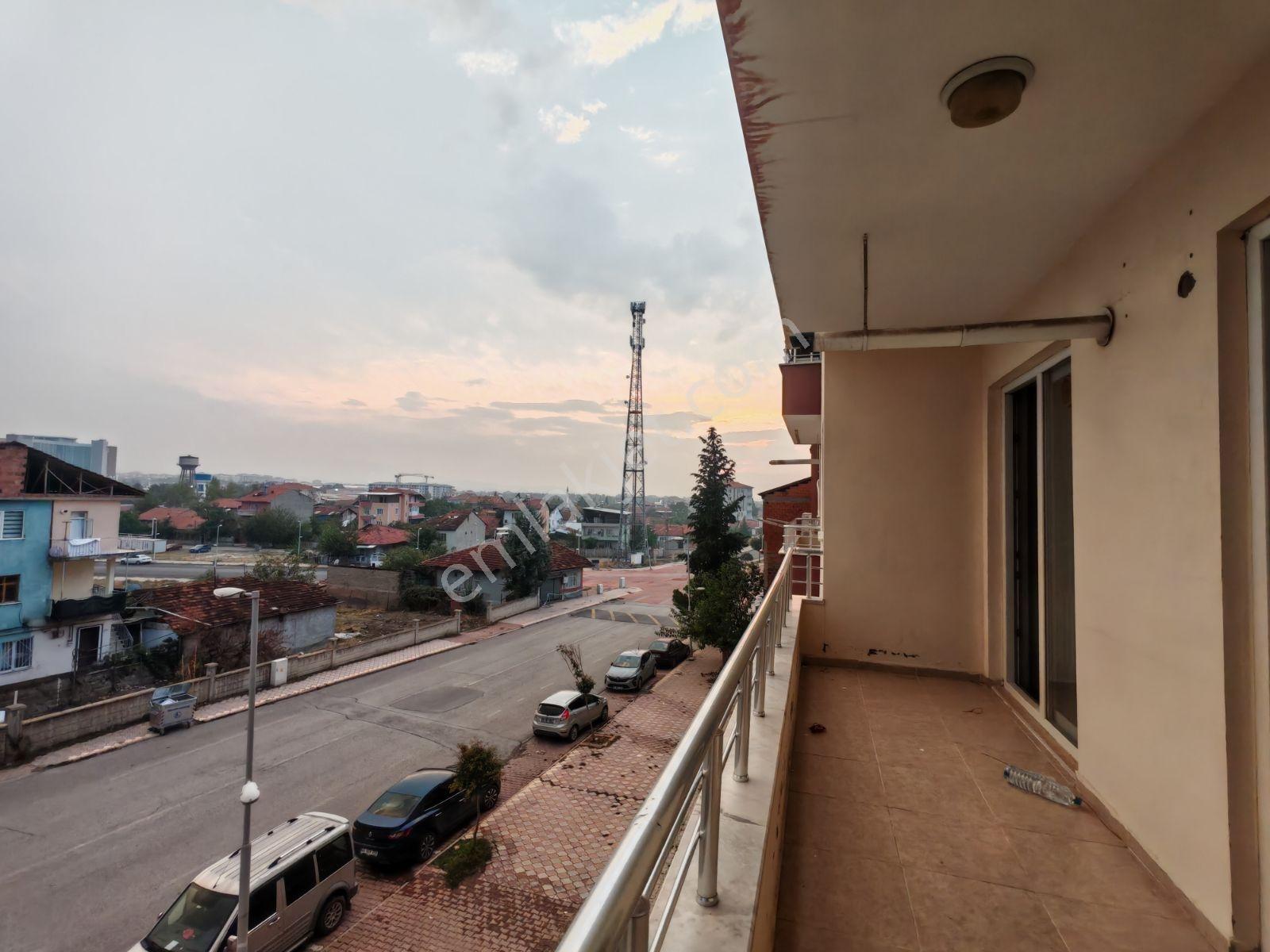 Yusuf Karadağlı Dan Yeşiltepe De Satlık Daıre — fotoğraf 4
