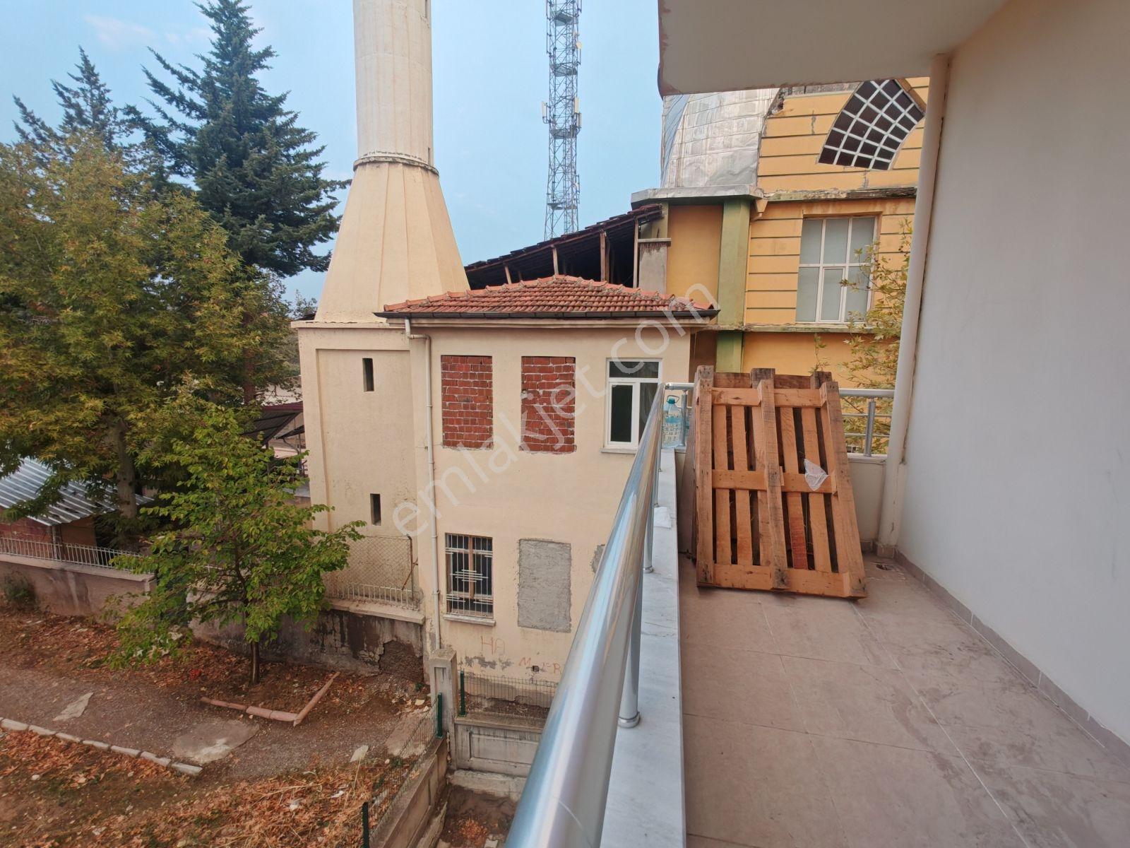 Yusuf Karadağlı Dan Yeşiltepe De Satlık Daıre — fotoğraf 7