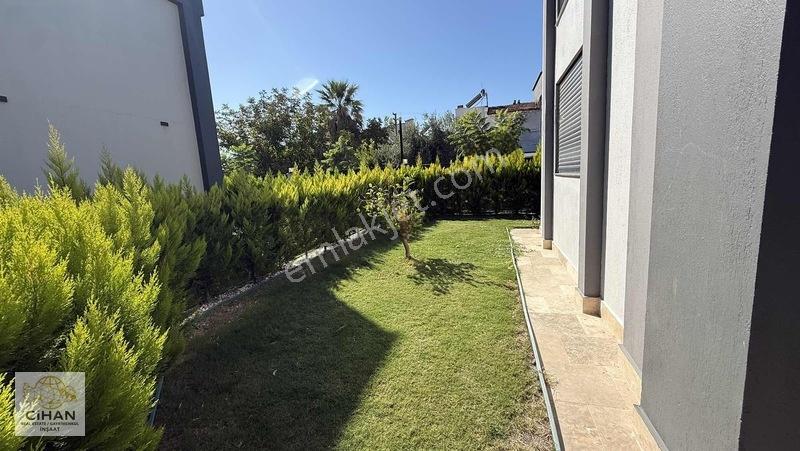 Kuşadasında Denize Yakın 4+1 Satılık Villa — fotoğraf 28
