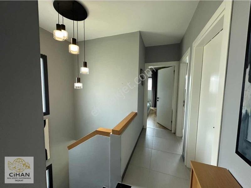 Kuşadası'nda Tek Müstakil Villa — fotoğraf 25