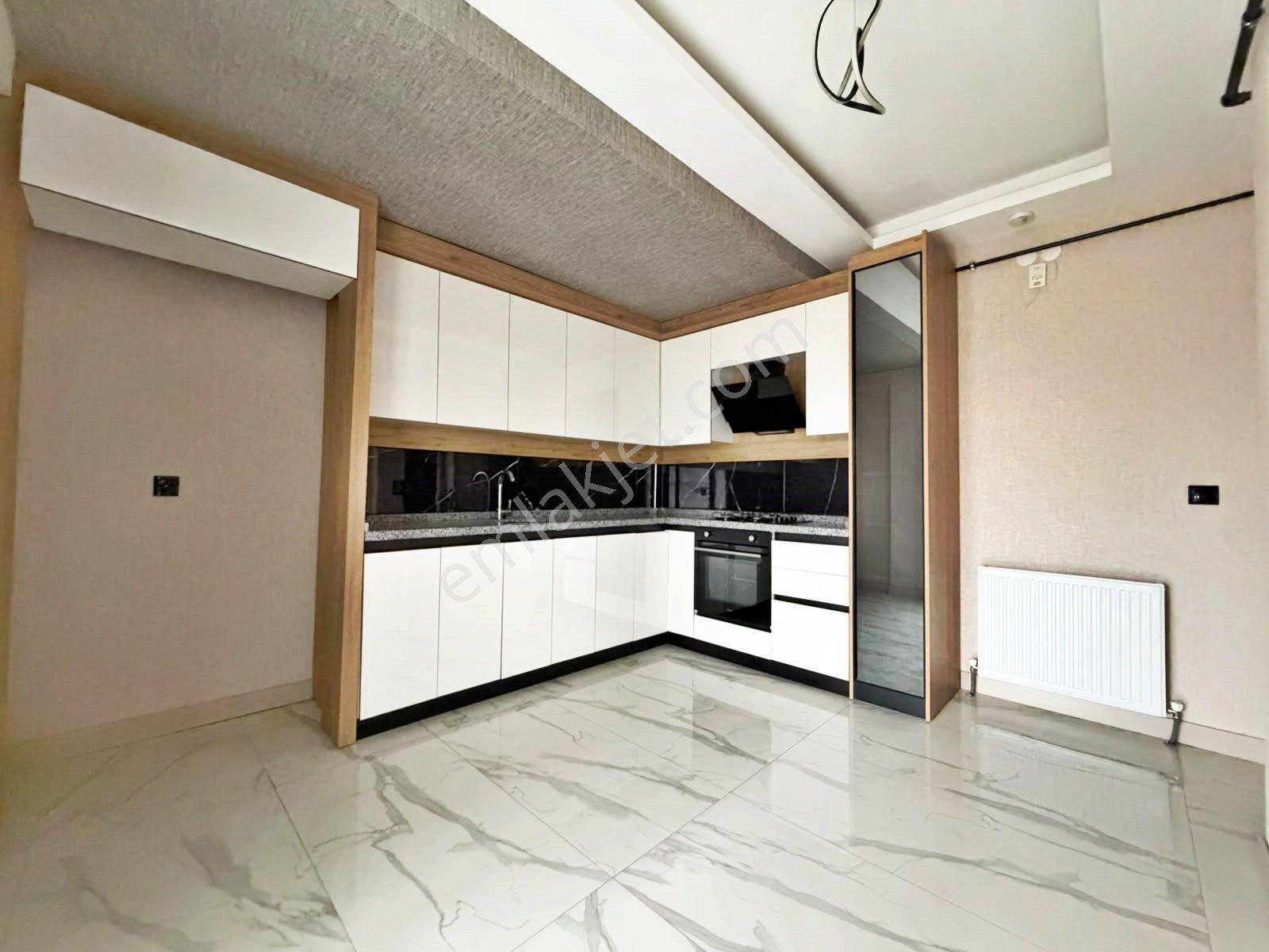 Yuvam'Dan Ultra Lüks Masrafsız Full Yapılı 3+1 Daire Fırsatı !!!