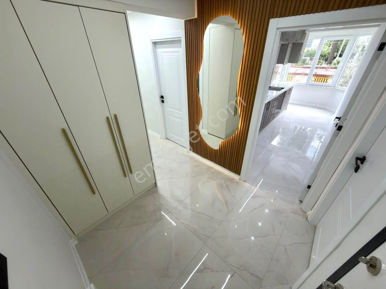 Referans'tan Altınkum'da Denize 400 Metre Çift Balkon Müstakil Tadında 2+1 Daire — fotoğraf 9