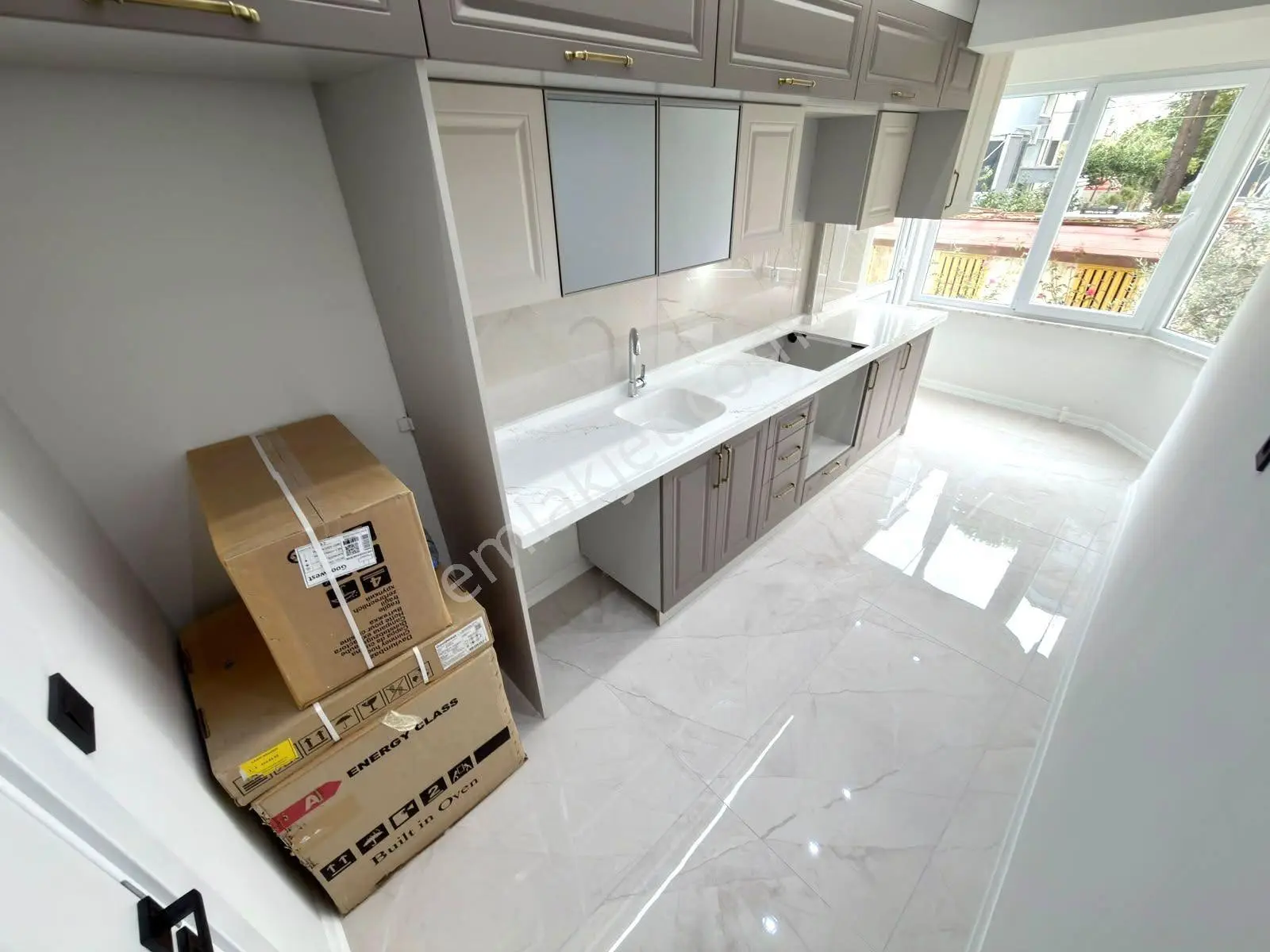 Referans'tan Altınkum'da Denize 400 Metre Çift Balkon Müstakil Tadında 2+1 Daire — fotoğraf 13
